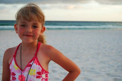 Kaylee posing at the Panama City beach in Florida.