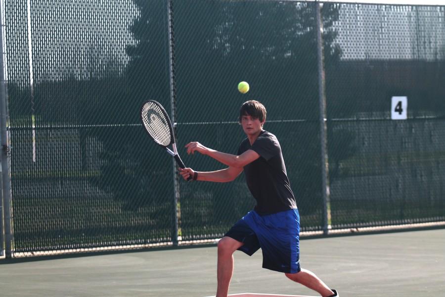 Boys tennis placed fourth at Maize Invitational