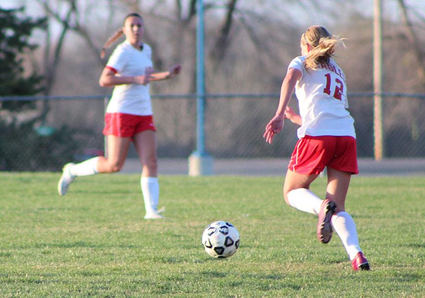 Girls soccer fall short against Northwest