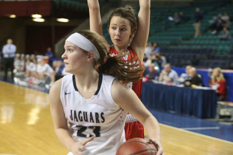 Maize defeated Mill Valley 44-37 Thursday in the quarterfinals of the state basketball tournament.