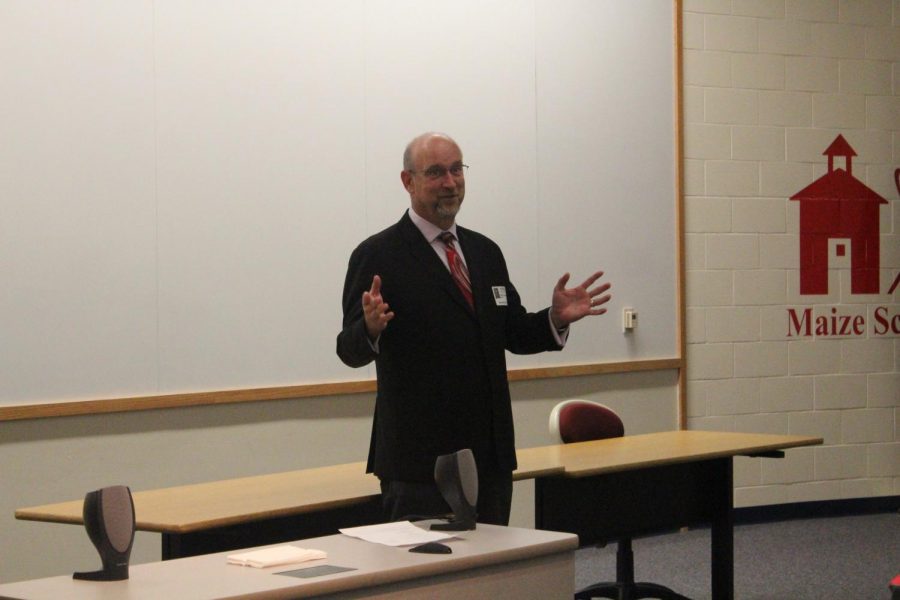 Mayor Jeff Longwell spoke to government and social studies students last Friday. He spoke to students about his job and the new improvements taking place in Wichita.