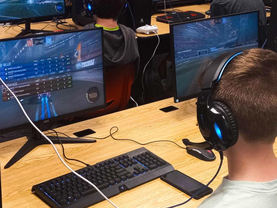 Freshman Esports player Evan Packer practices his Rocket League skills, for the next set of matches. The team started practicing last month and end their Rocket League play at the end of October to start Valorant.