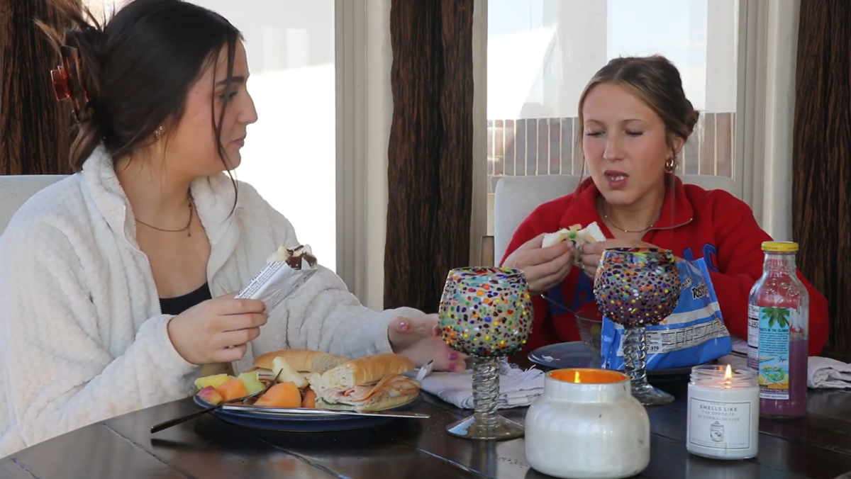 Grubbin' with the Gals: QT Dinner Date