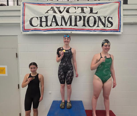 After battle with cancer, Maize swimmer returns to top form